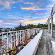 BestStay Vouliagmeni Seaview Suite